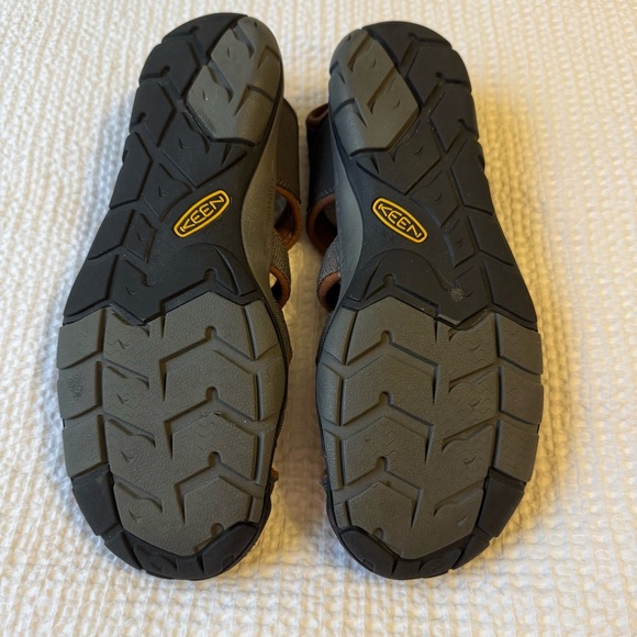 KEEN Mens grey Newport H2 sandals watersport outdoor activewear Shoes 10.5 US 47 - Picture 12 of 12